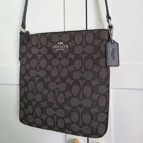 Coach Women's Bag - Picture 1 of 7